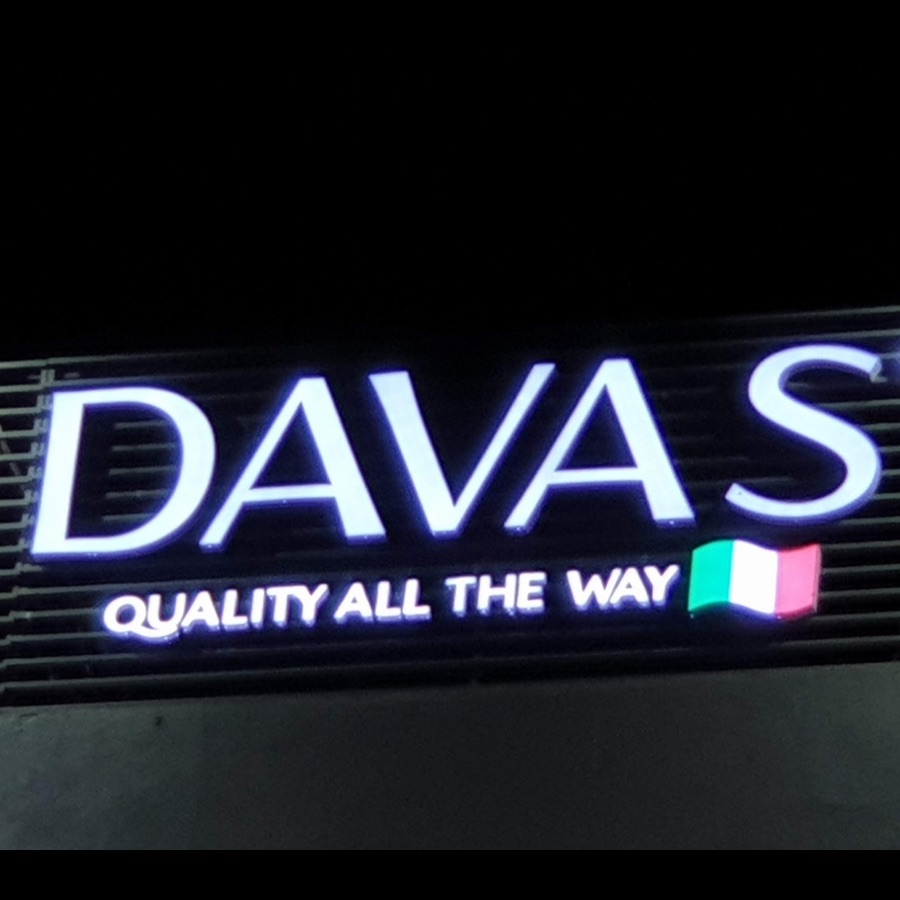 DAVAS